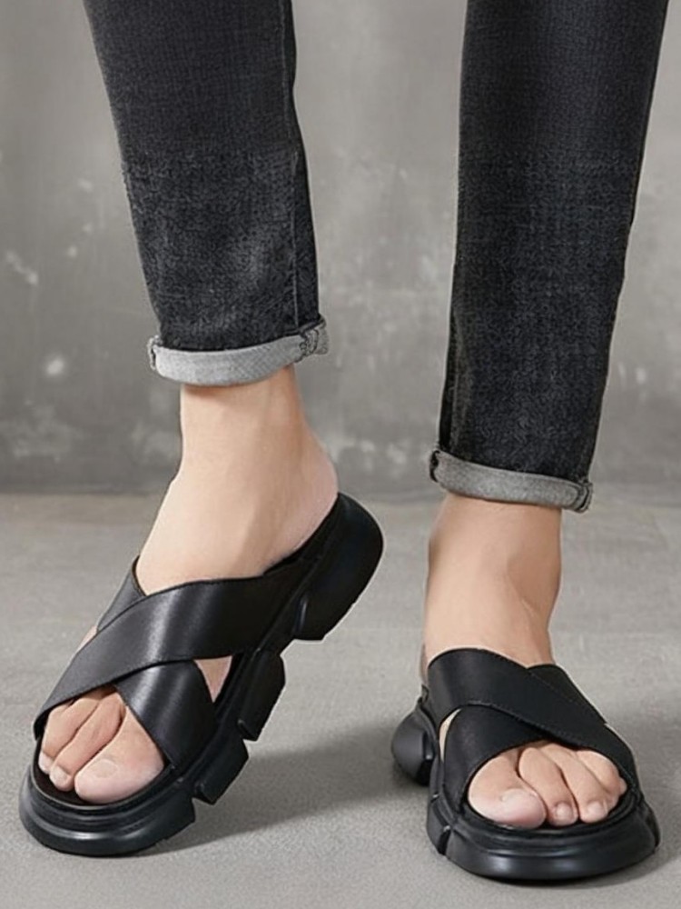 Pantofole in tinta unita con p - Men Shoes Size Chart recensione e prezzo