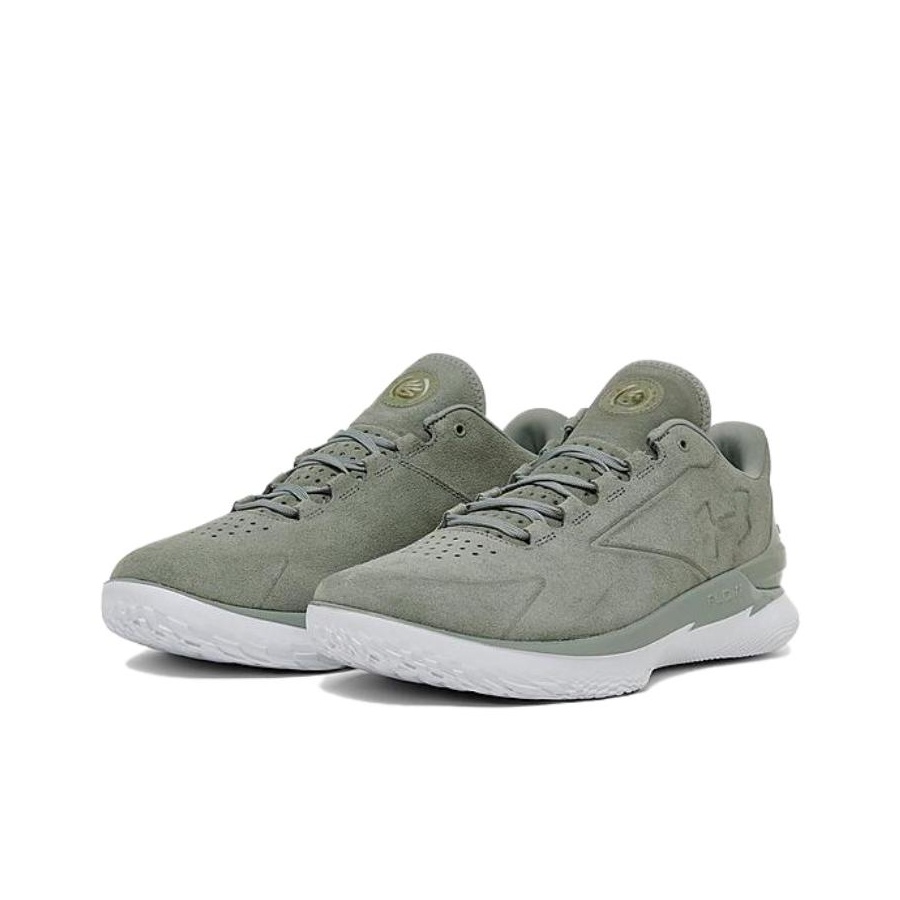 Scarpe da Basket Under Armour  - Men Shoes Under 300 recensione e prezzo
