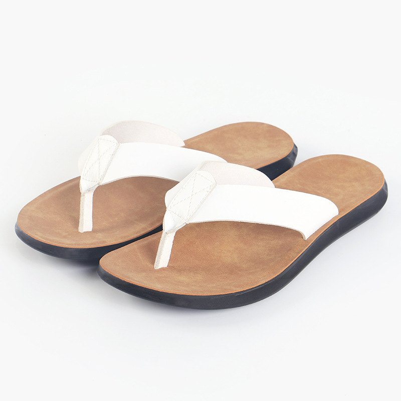 Nuove Ciabatte in Pelle Italia - Men Shoes Style recensione e prezzo