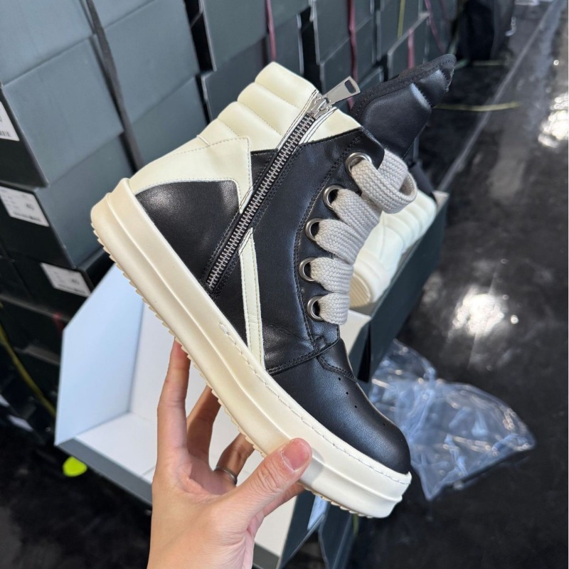 Sneakers Unisex in Vera Pelle  - Men Shoes Eu To Us Size recensione e prezzo