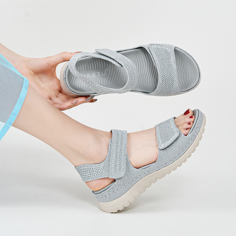 Sandali da donna retrò classic - Velcro Strap Sandal recensione e prezzo